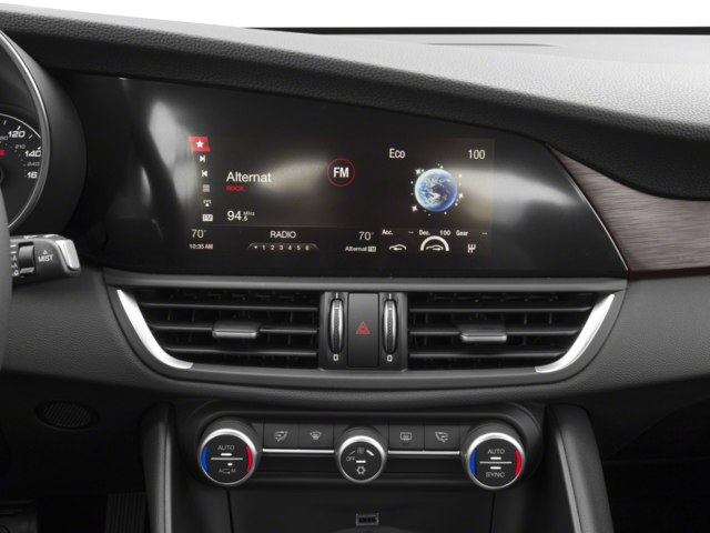 2018 Alfa Romeo Giulia Ti Lusso