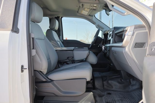 2025 Ford Super Duty F-350 XL DRW