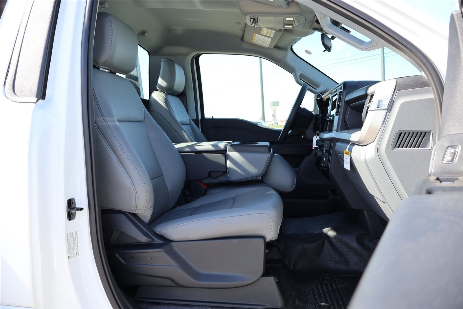 2026 Ford Super Duty F-350 XL DRW