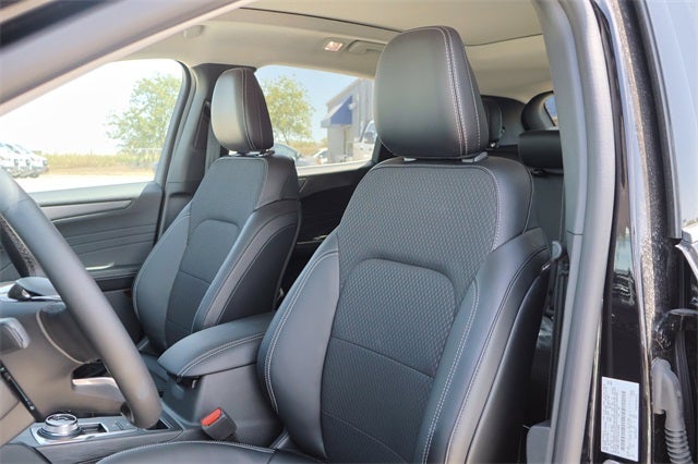 2025 Ford Escape Base