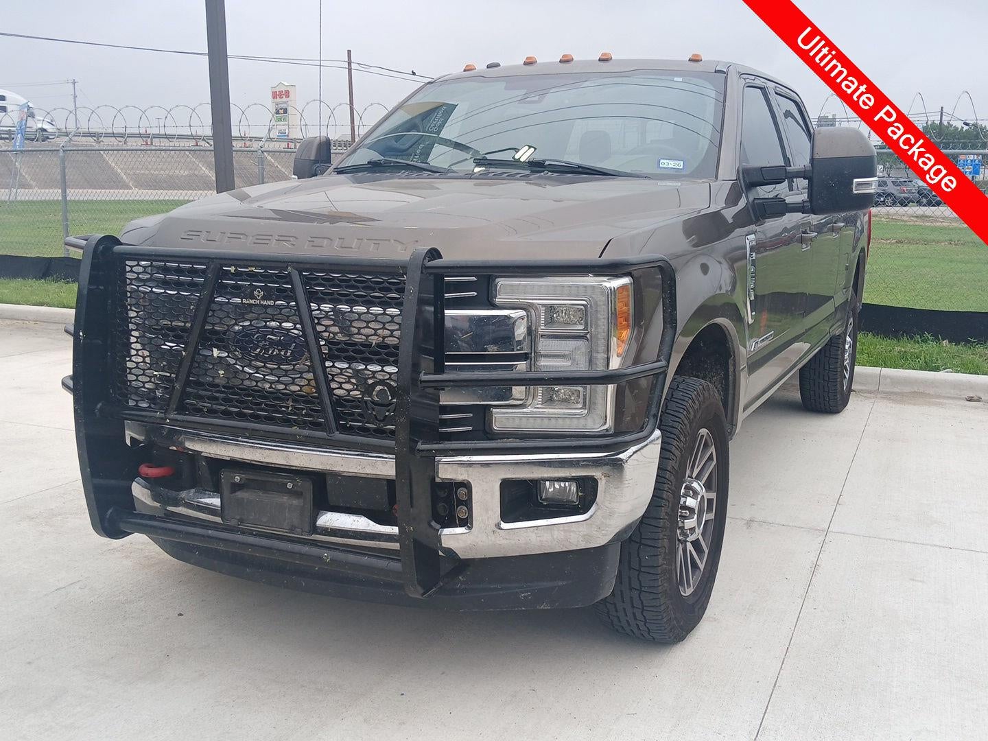 2017 Ford Super Duty F-250 Lariat