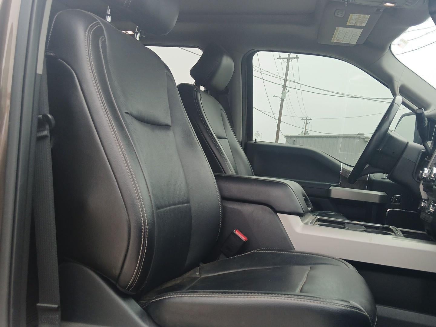 2017 Ford Super Duty F-250 Lariat