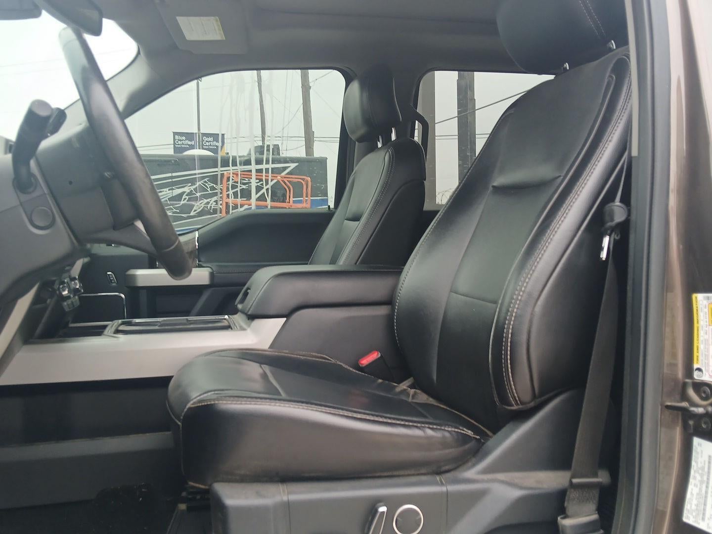 2017 Ford Super Duty F-250 Lariat