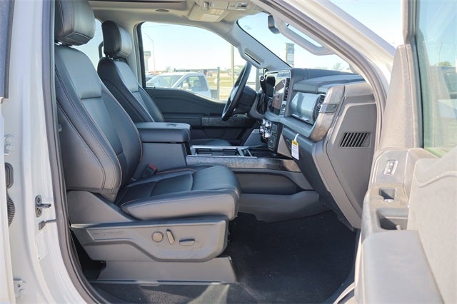 2025 Ford Super Duty F-250 BAT F-250