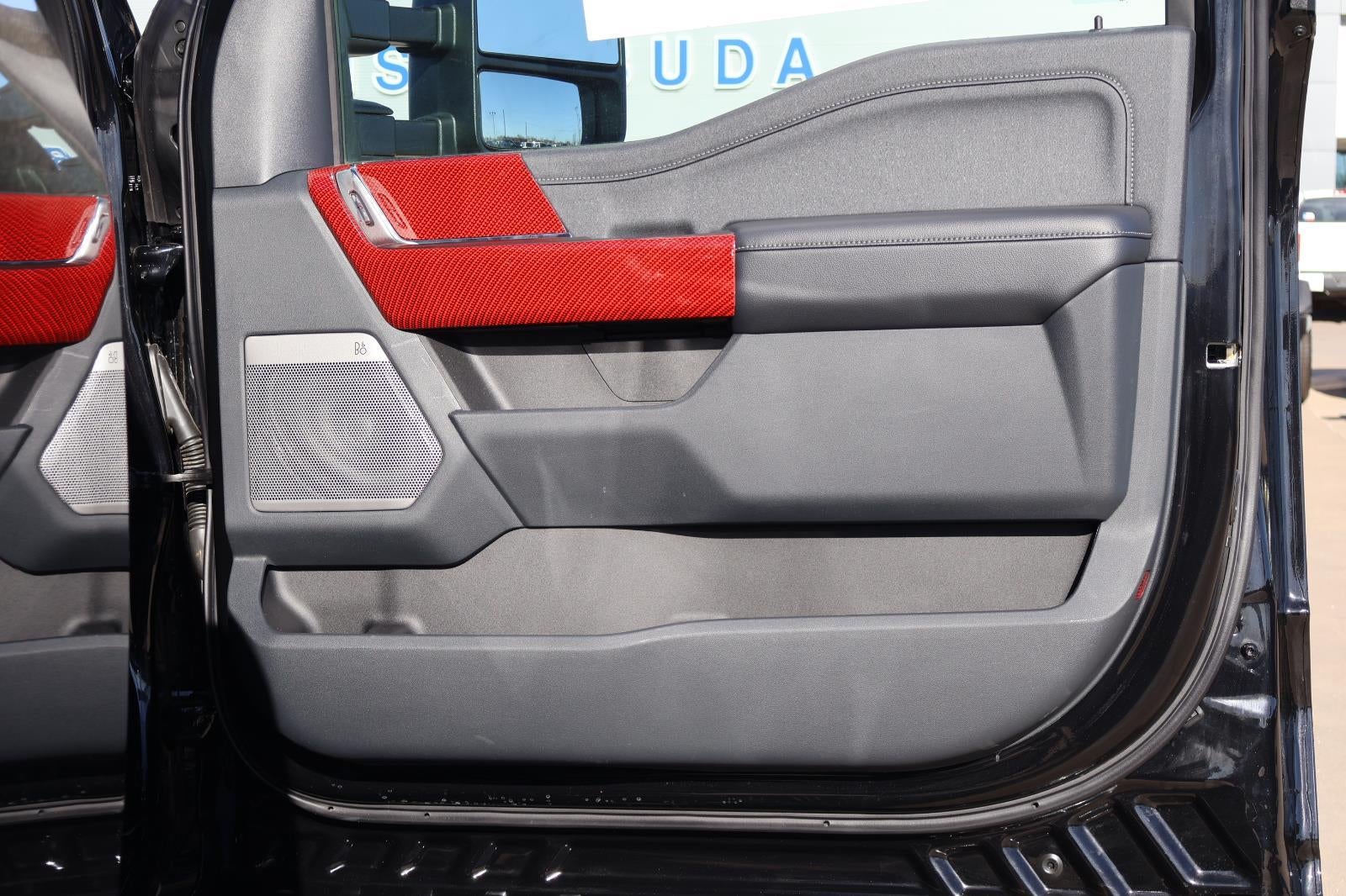 2025 Ford Super Duty F-250 Lariat