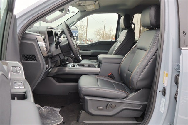 2026 Ford Super Duty F-450 Lariat DRW