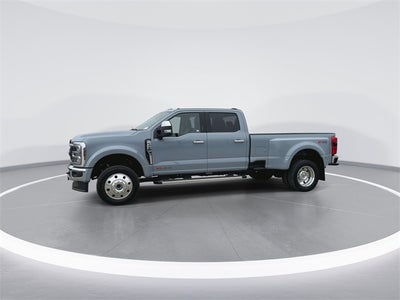 2026 Ford Super Duty F-450 Lariat DRW
