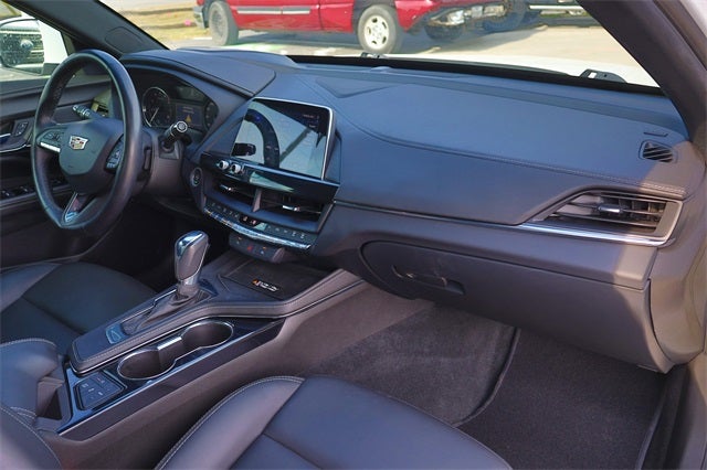 2023 Cadillac CT4 Luxury