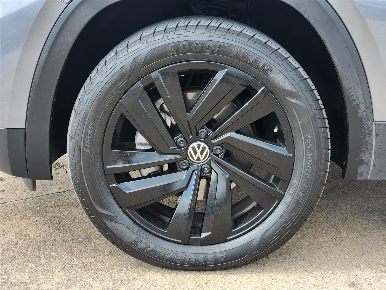 2023 Volkswagen Atlas Cross Sport 3.6L V6 SE w/Technology