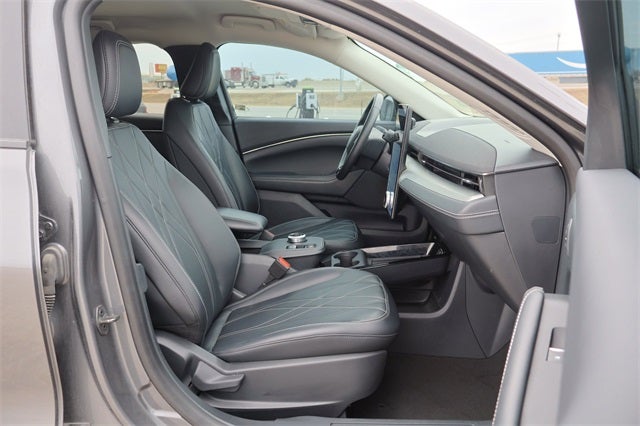 2023 Ford Mustang Mach-E Select