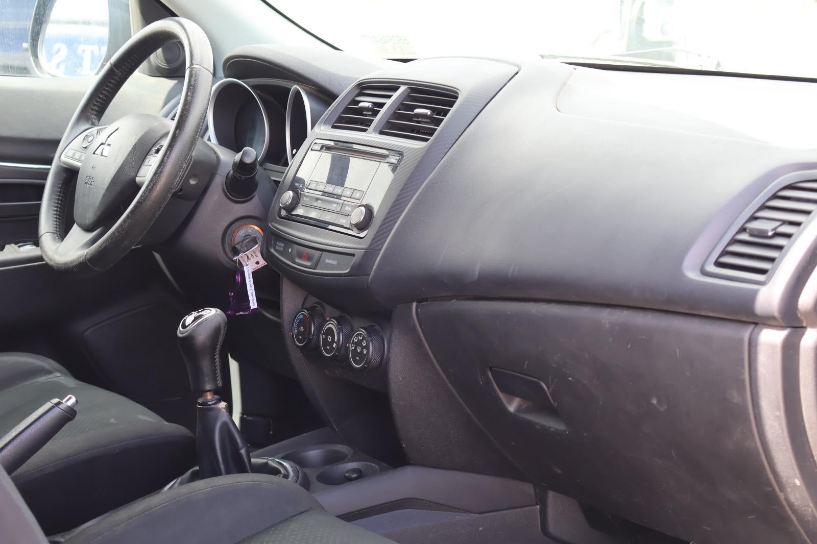 2015 Mitsubishi Outlander Sport ES