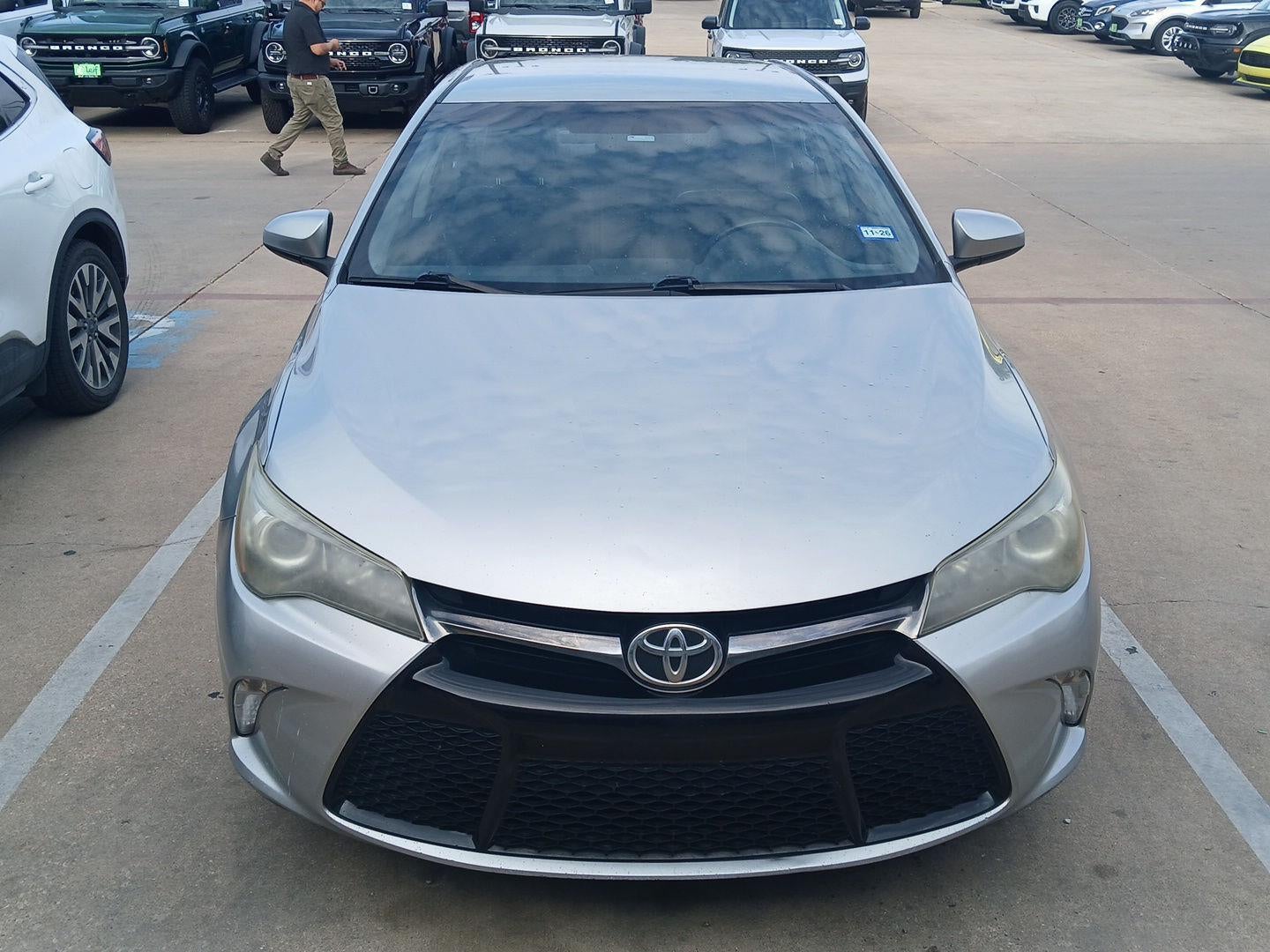 2016 Toyota Camry SE