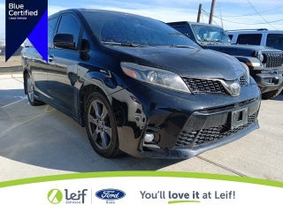 2019 Toyota Sienna SE 8 Passenger