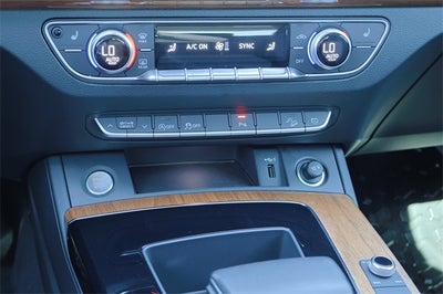 2022 Audi Q5 45 S line Premium quattro