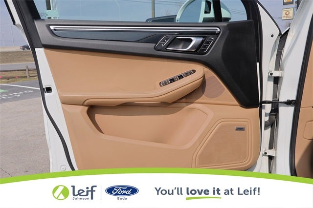 2018 Porsche Macan Base