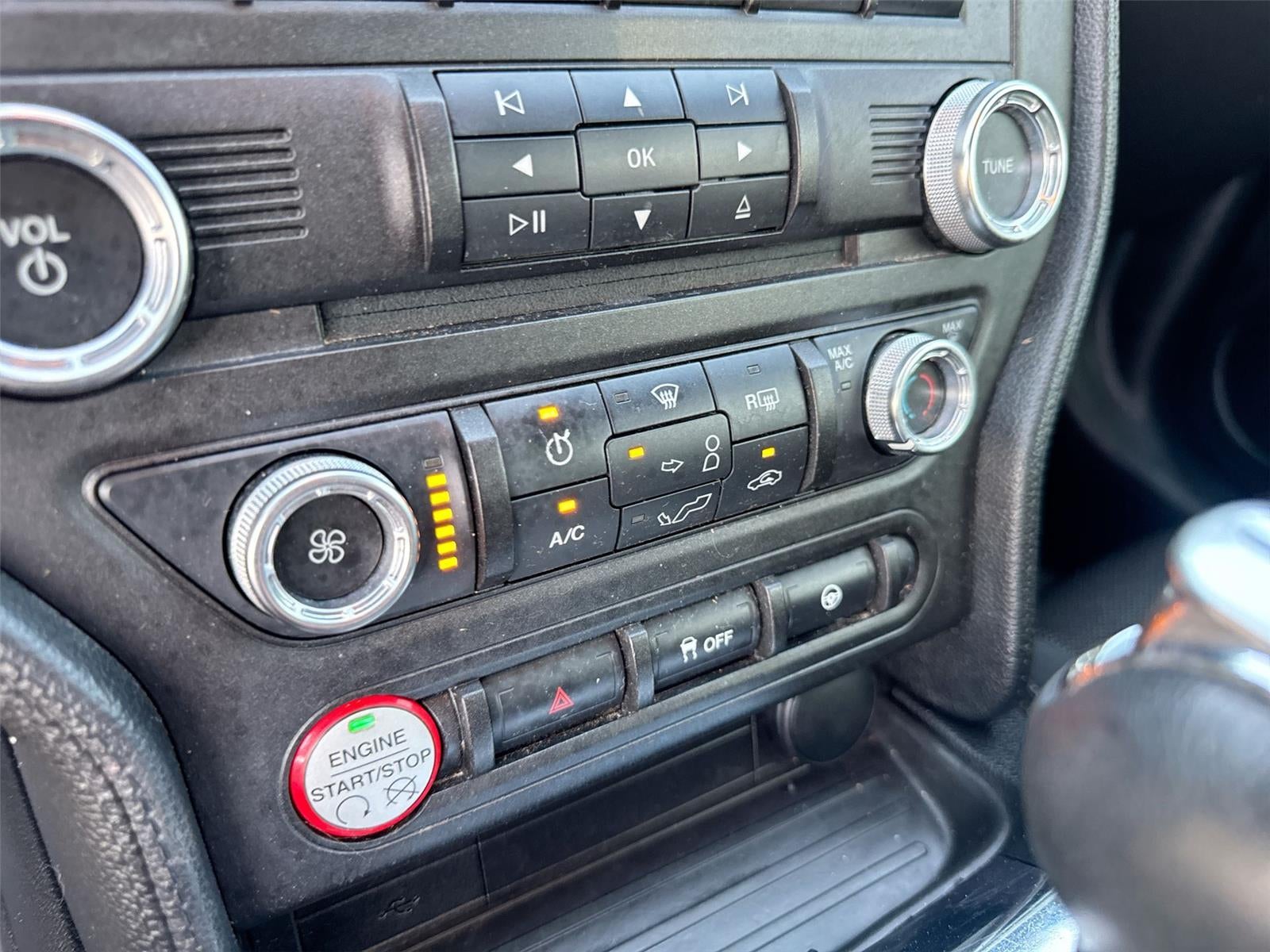 2017 Ford Mustang V6