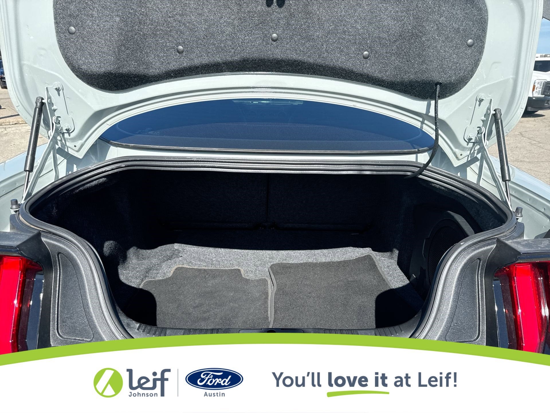 2021 Ford Mustang Mach 1