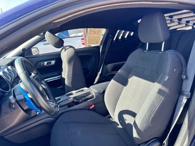 2020 Ford Mustang EcoBoost