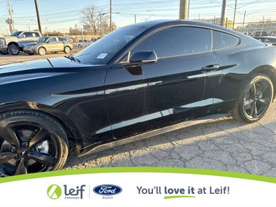 2022 Ford Mustang EcoBoost Premium