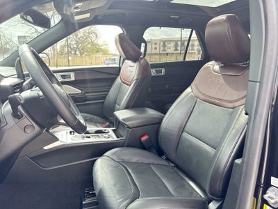 2023 Ford Explorer Platinum