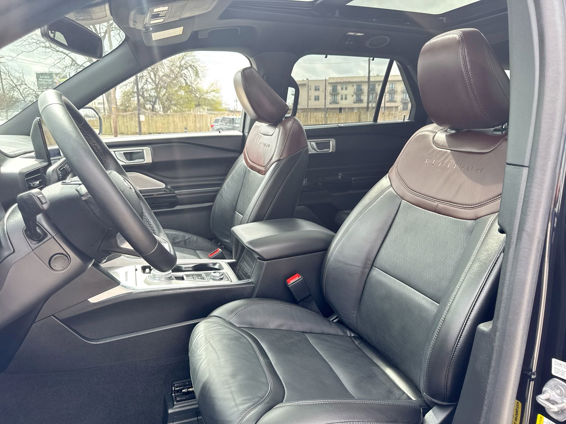 2023 Ford Explorer Platinum