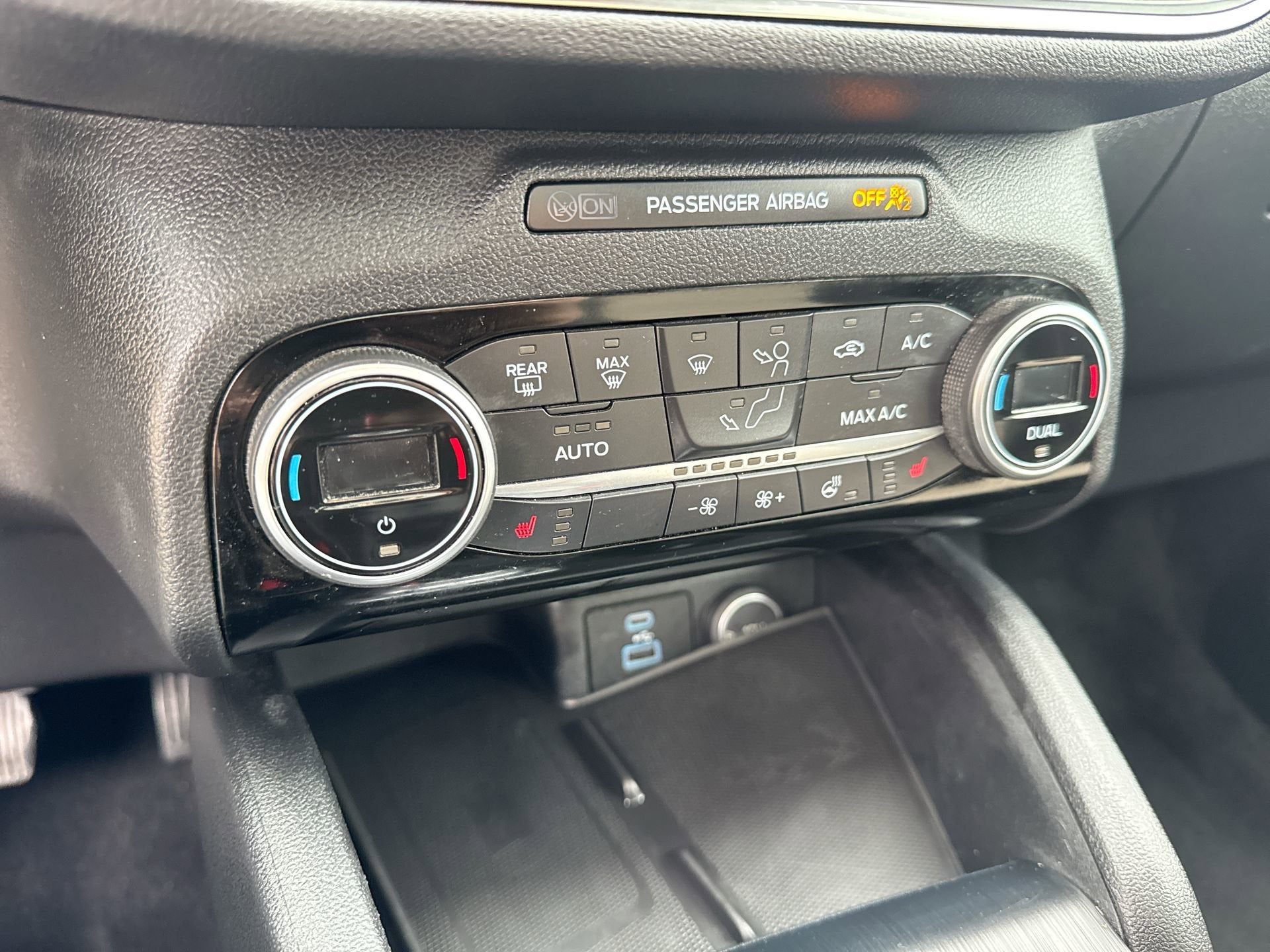 2021 Ford Escape Titanium