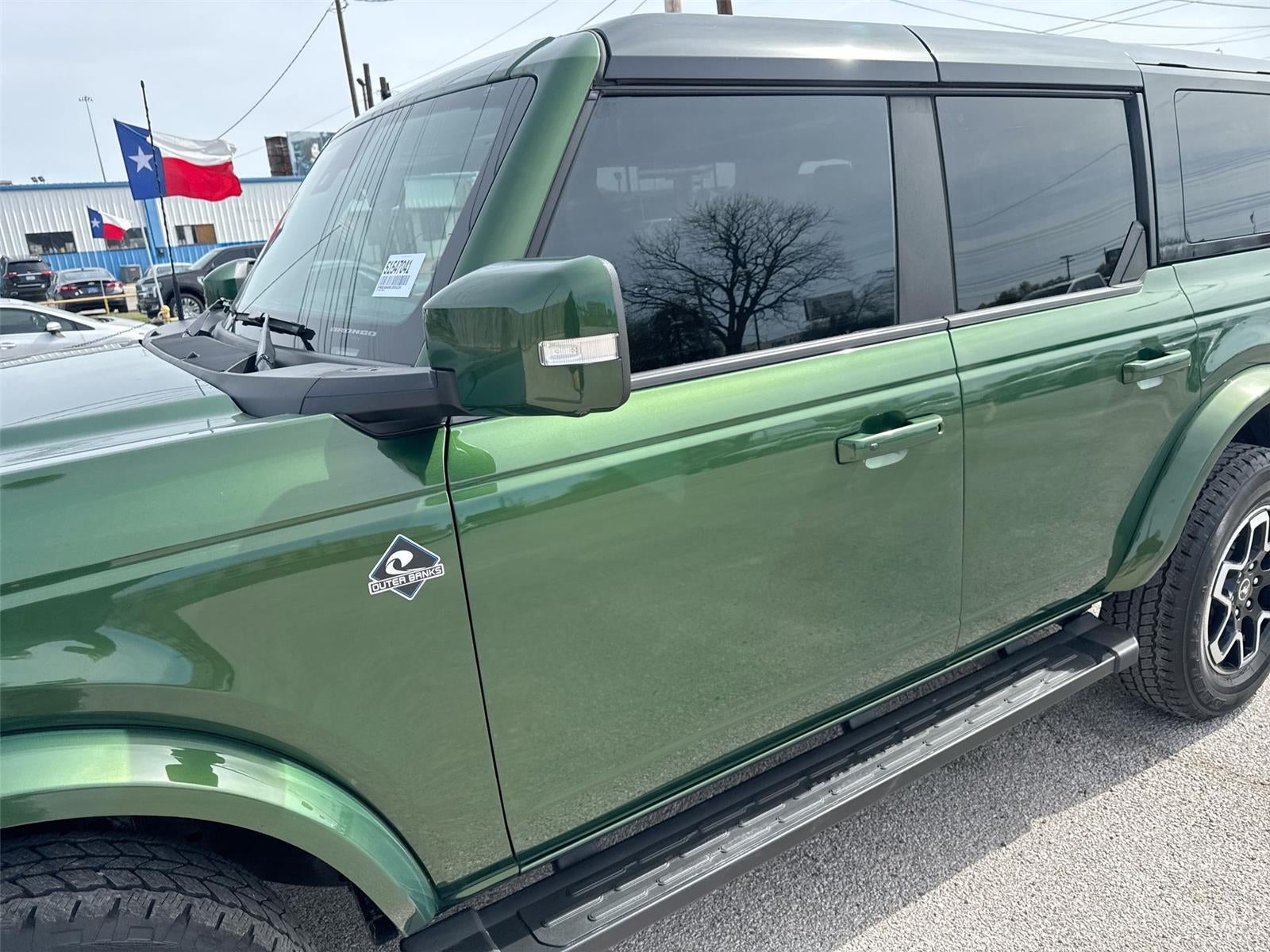 2024 Ford Bronco Outer Banks