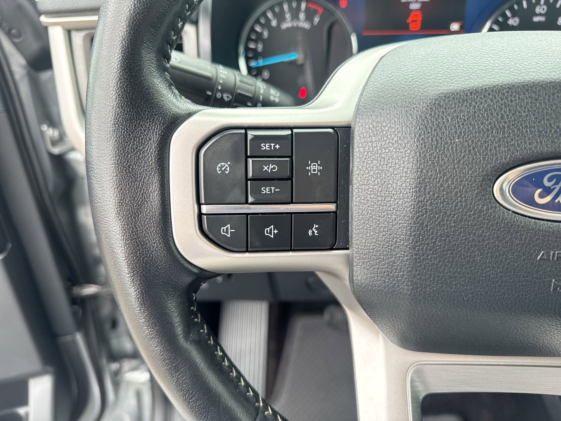 2023 Ford Expedition XLT