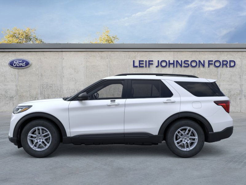2026 Ford Explorer XLT
