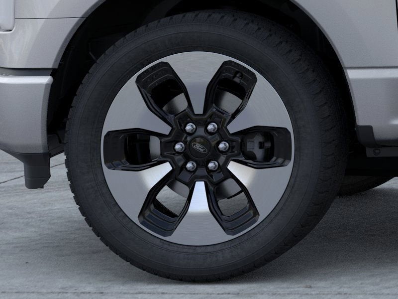 2025 Ford F-150 Lightning Platinum