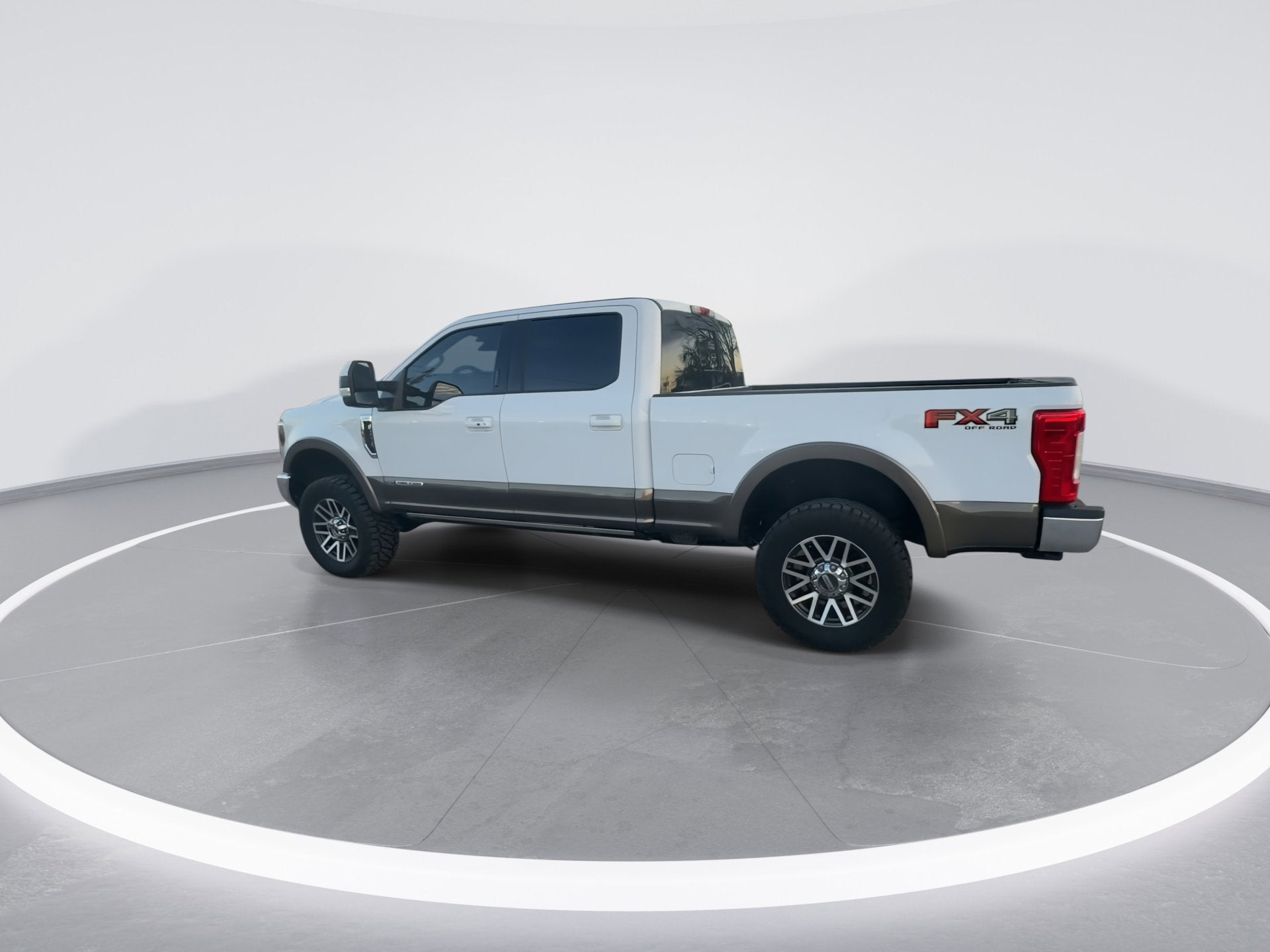 2019 Ford Super Duty F-250 Lariat