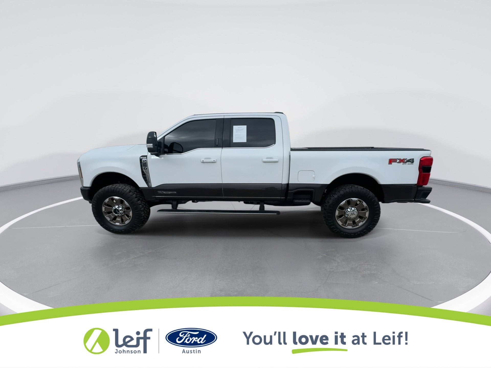 2022 Ford Super Duty F-250 Lariat