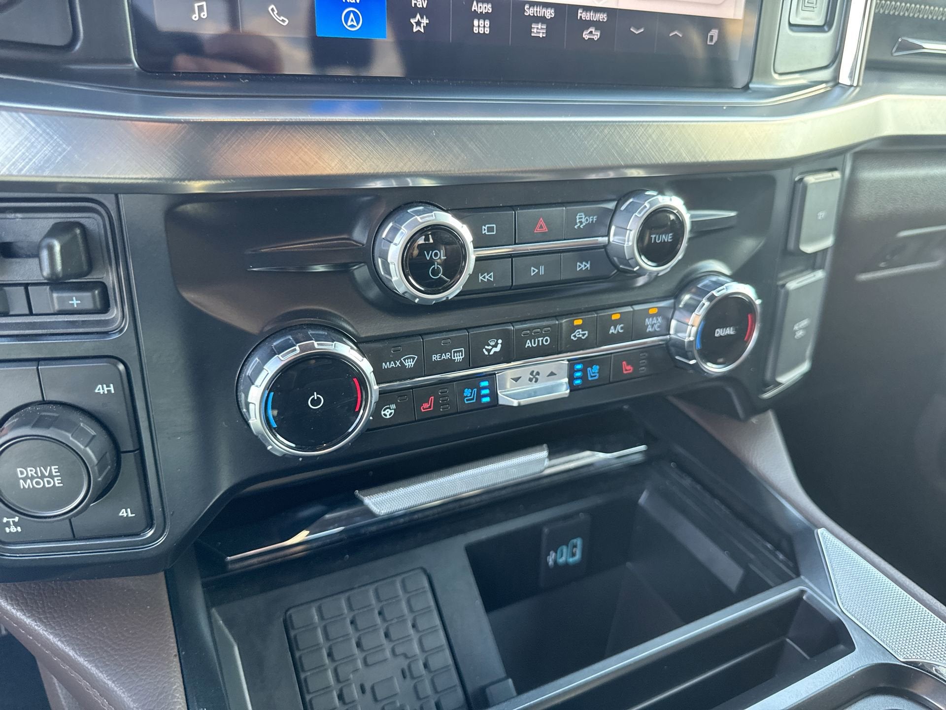 2025 Ford Super Duty F-350 King Ranch