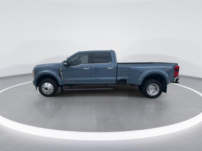 2023 Ford Super Duty F-450 Lariat