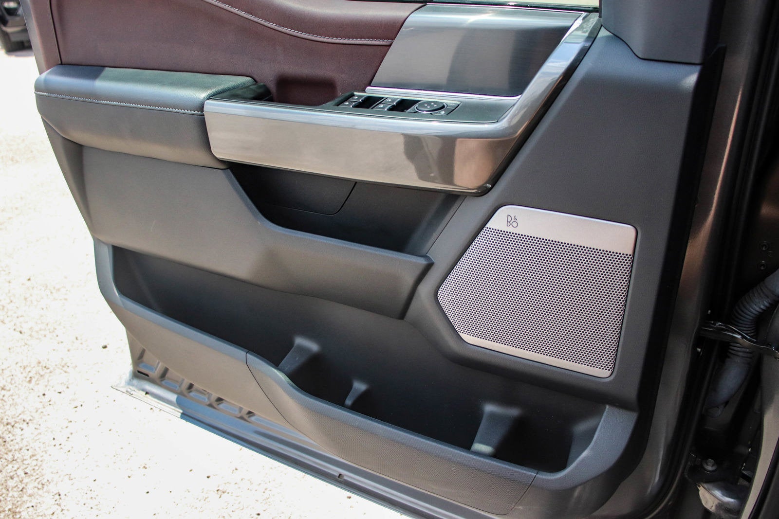 2022 Ford F-150 Saleen Yellow Label