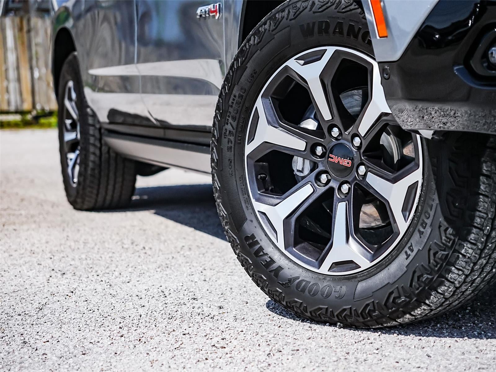 2025 GMC Yukon XL AT4 Ultimate