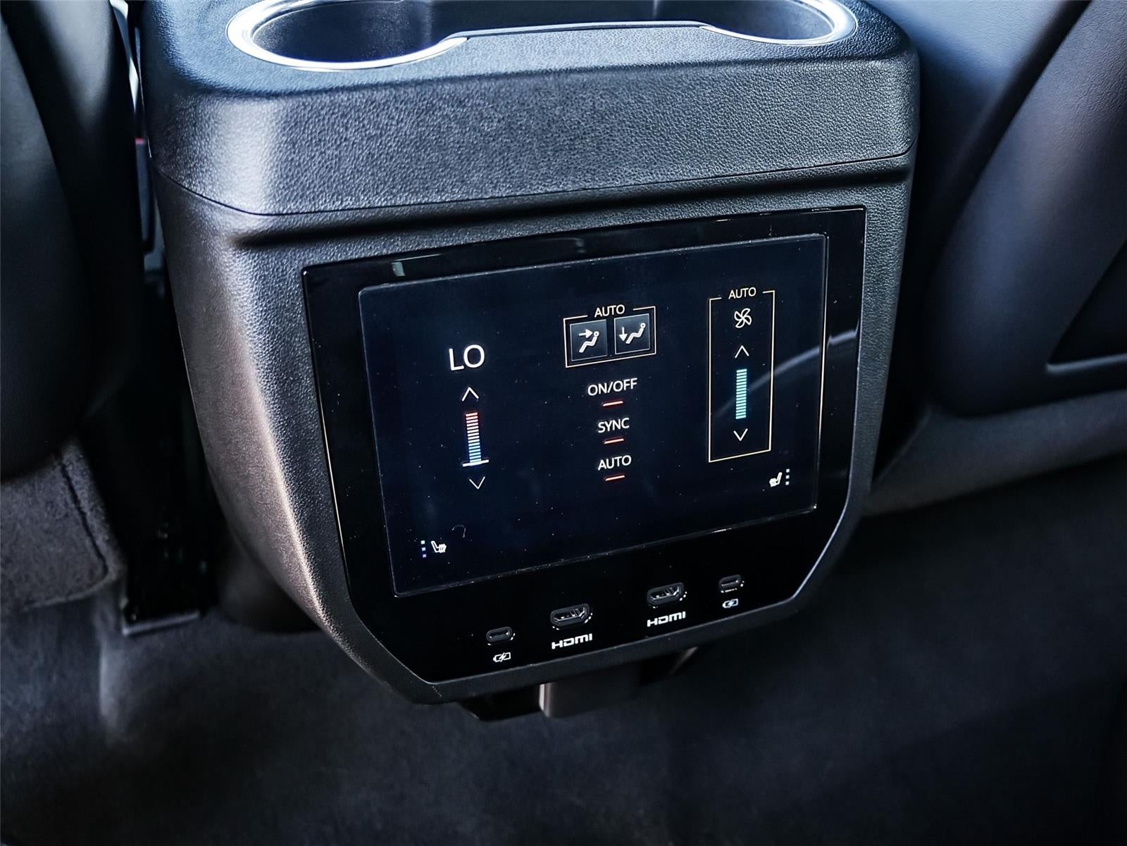 2025 GMC Yukon XL AT4 Ultimate