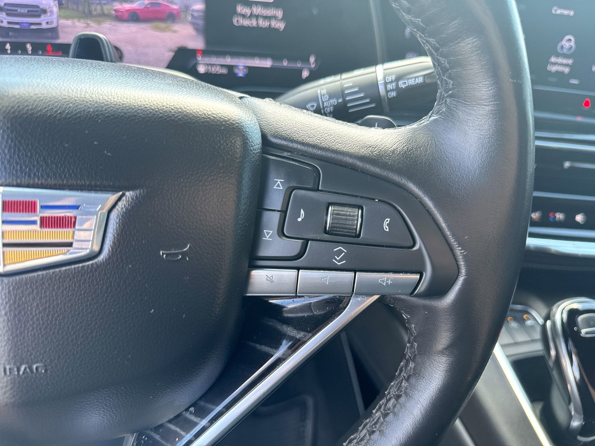 2023 Cadillac Escalade Sport