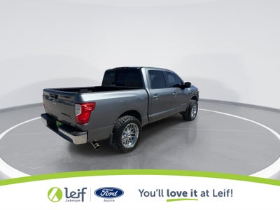 2017 Nissan Titan SV