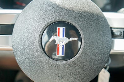 2007 Ford MUSTANG Base