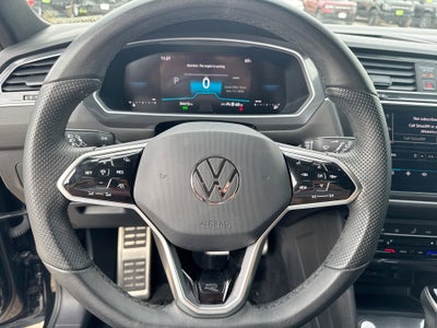 2024 Volkswagen Tiguan 2.0T SE R-Line Black