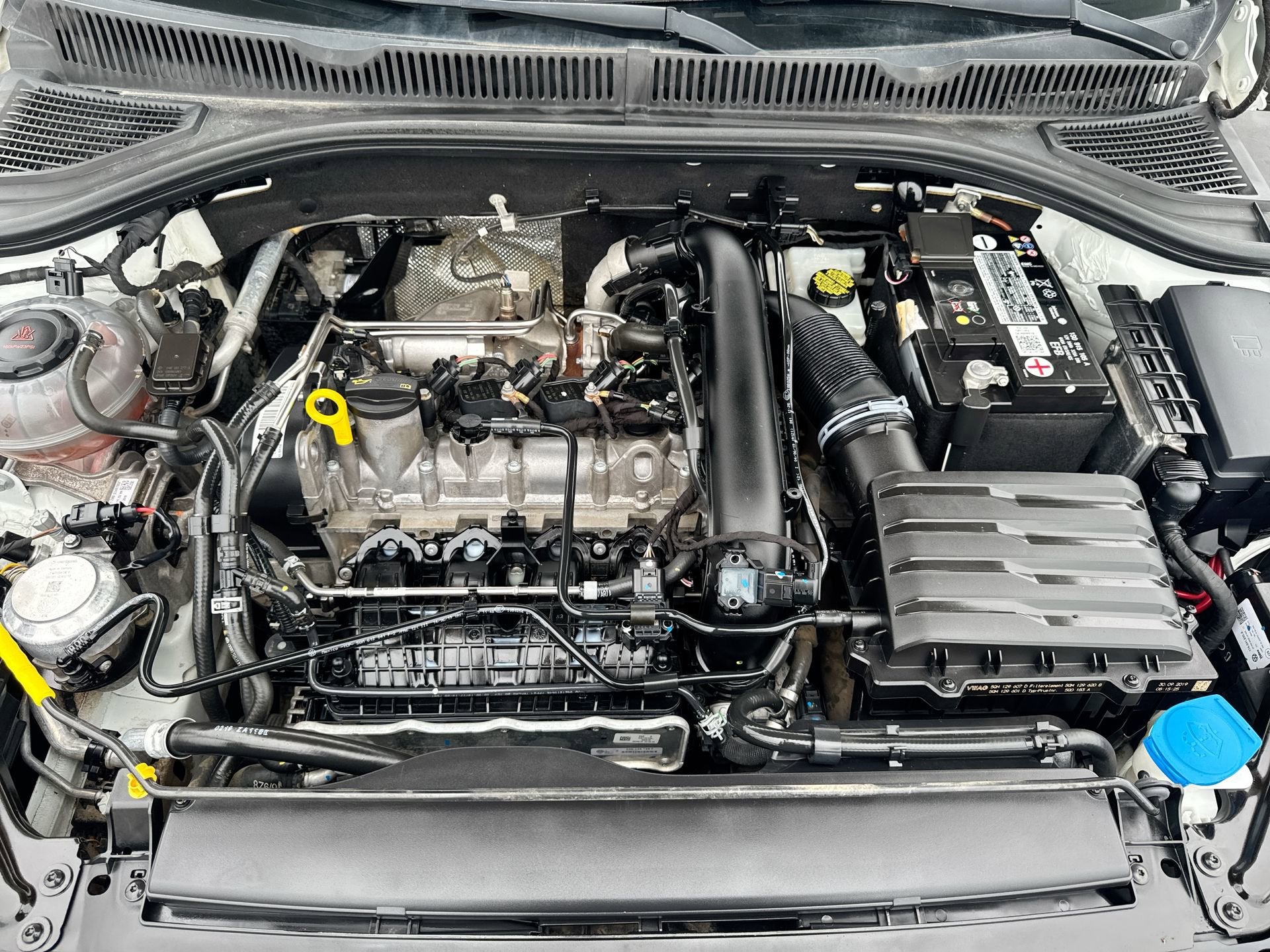 2019 Volkswagen Jetta R-Line