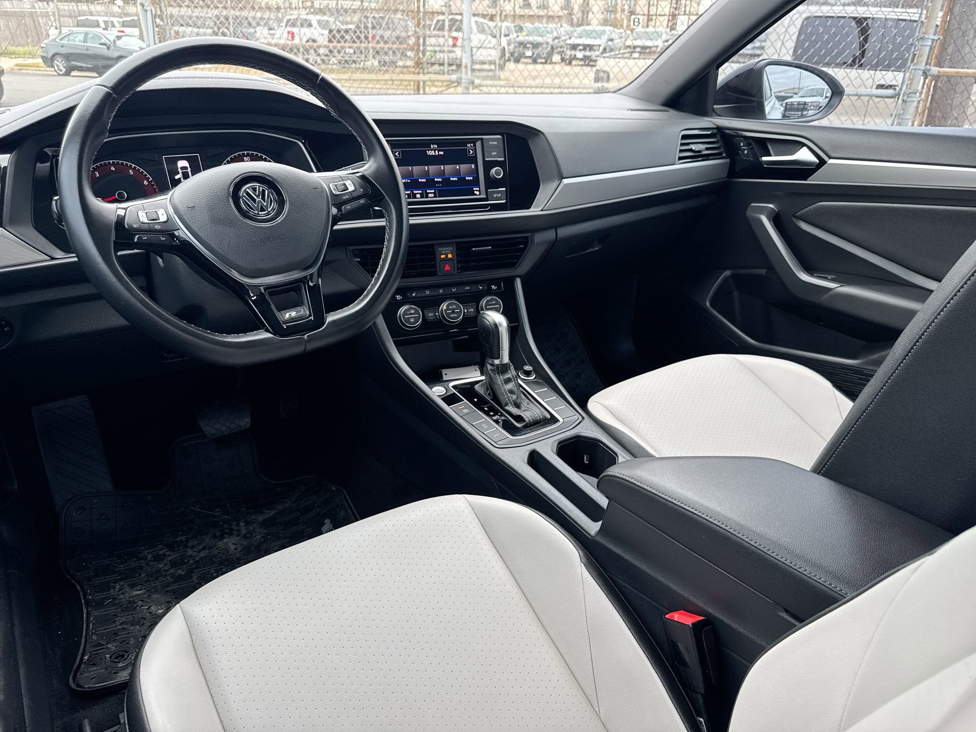 2019 Volkswagen Jetta R-Line