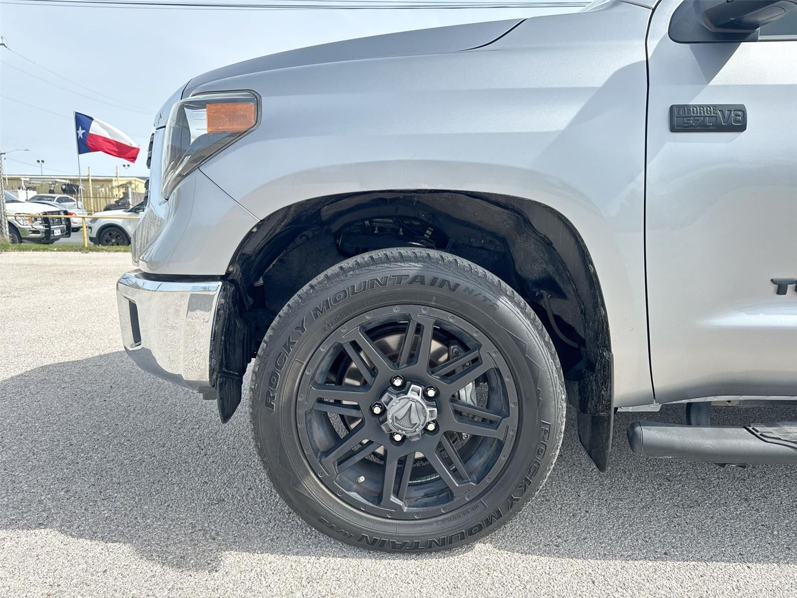 2020 Toyota Tundra SR5