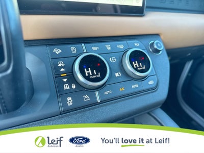 2023 Land Rover Defender 110 V8