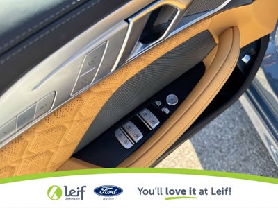 2022 BMW M8 Competition