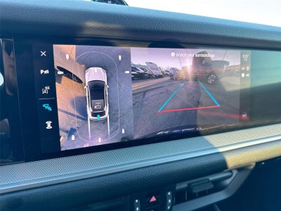 2024 Porsche Cayenne Base