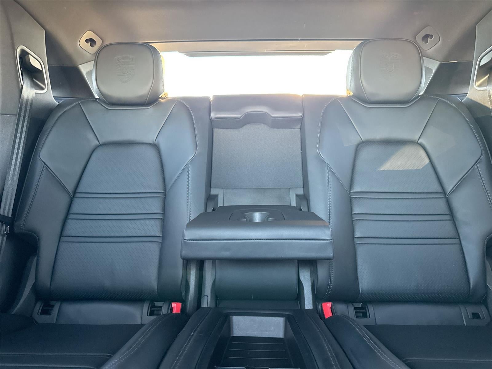 2024 Porsche Cayenne Base