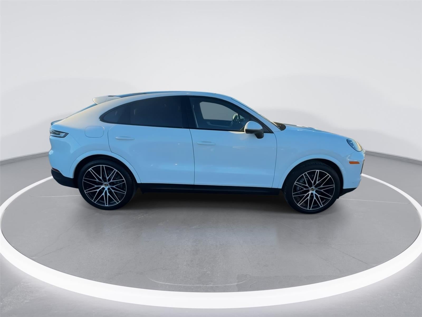 2024 Porsche Cayenne Base