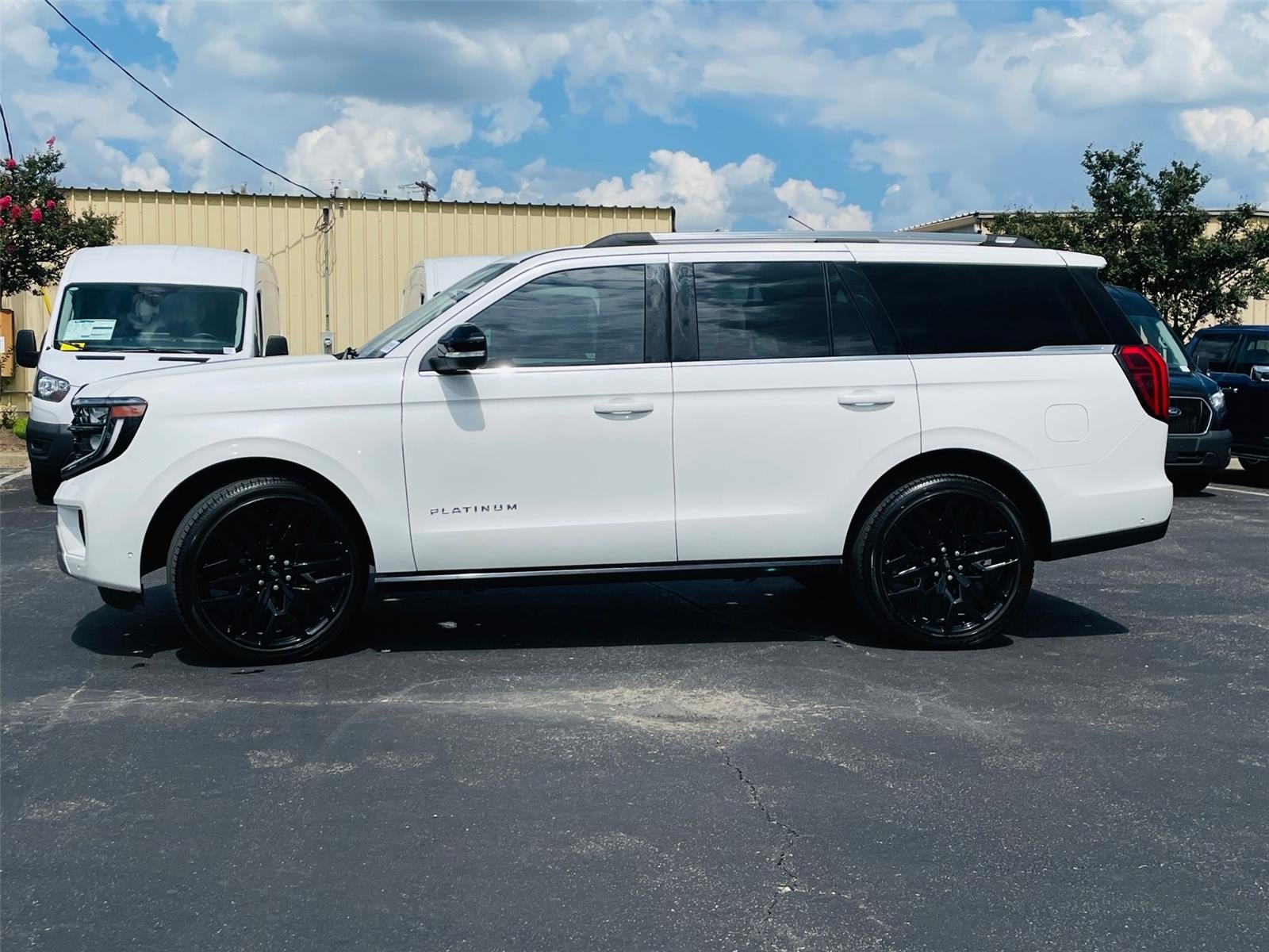 2025 Ford Expedition Platinum